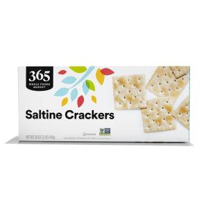 365 by Whole Foods Market, Salted Saltine Crackers, 16 Ounce(16 Ounce (Pack of 1))