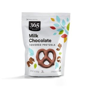 365 by Whole Foods Market, Milk Chocolate Pretzels, 5 Ounce(5 Ounce (Pack of 1))