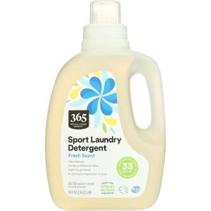 365 by Whole Foods Market, Sport Laundry Detergent, Fresh Scent, 33 HE Loads, 50 Fl Oz (Pack of 1)(50 Fl Oz (Pack of 1))