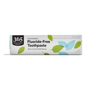 365 by Whole Foods Market, Fluoride Free Travel Toothpaste, 3 Ounce(5.5 Ounce (Pack of 1))