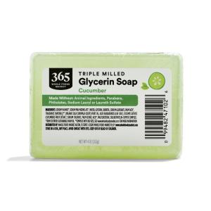 365 by Whole Foods Market, Translucent Lavender Soap Bar, Triple Milled Glycerin Soap, 4 Ounce(Aloe Vera)
